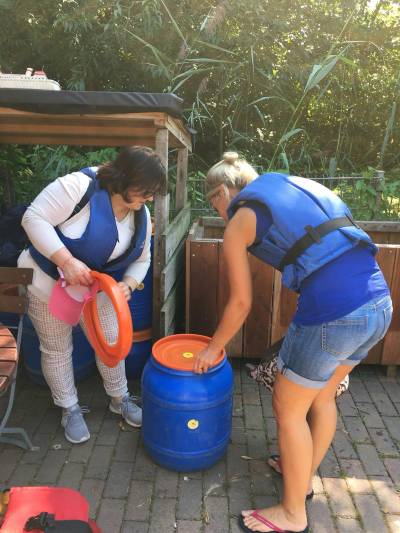 Ob die Tonne wohl auch wirklich dicht ist?