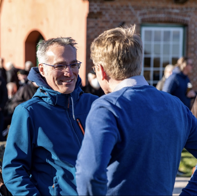 Tim Brockmann, MdL, mit Ministerprsident Daniel Gnther (Foto: Snke Ehlers)