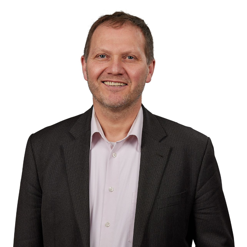  Axel Schreiner